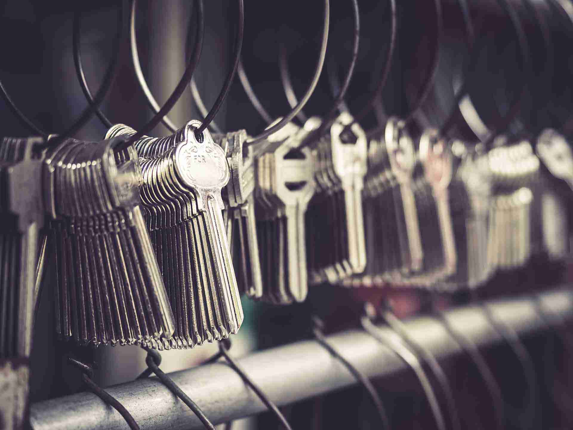 keys bg